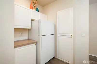 12712 Admiralty Way #G302, Everett, WA 98204 - Photo 6