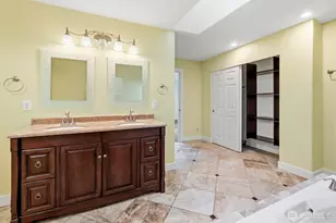 871 NE Larson Blvd, Belfair, WA 98528 - Photo 10