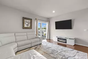 19042 123rd Ave SE, Renton, WA 98058 - Photo 32
