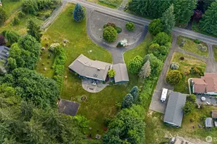 200 NE Riverhill Dr, Belfair, WA 98528 - Photo 34