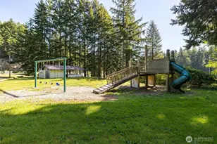 2986 Hales Passage Dr, Lummi Island, WA 98262 - Photo 38