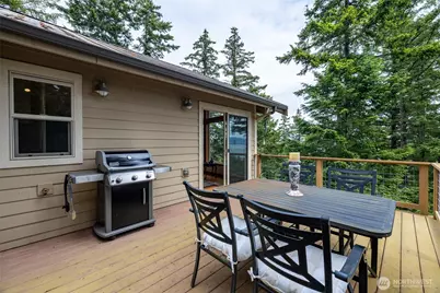 2986 Hales Passage Drive, Lummi Island, WA 98262 - Photo 12