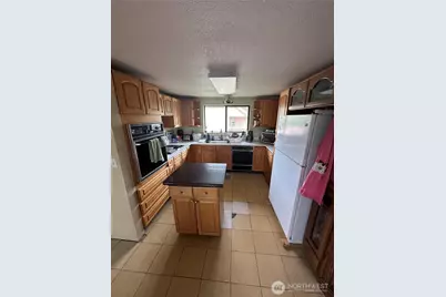 2712 67th Avenue W, University Place, WA 98466 - Photo 22