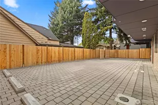 7013 9th Ave NE, Seattle, WA 98115 - Photo 22