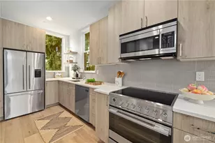 7013 9th Ave NE, Seattle, WA 98115 - Photo 4