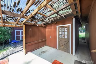 819 E Madrona Blvd NW, Lakebay, WA 98349 - Photo 32