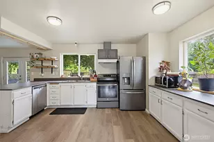 12001 140th St Ct E, Puyallup, WA 98374 - Photo 10