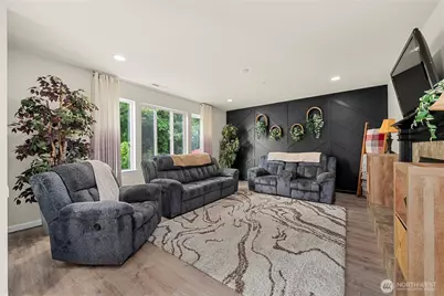 20316 77th Street Ct E, Bonney Lake, WA 98391 - Photo 8