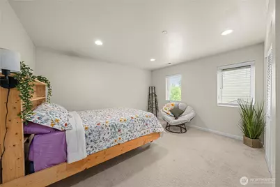 20316 77th Street Ct E, Bonney Lake, WA 98391 - Photo 30