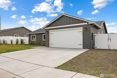 2468 3rd Street SE, East Wenatchee, WA 98802 - Photo 4