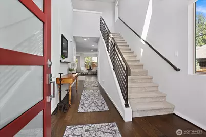 9 150th Place SE, Lynnwood, WA 98087 - Photo 2
