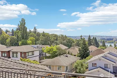1006 N 28th Place, Renton, WA 98056 - Photo 32