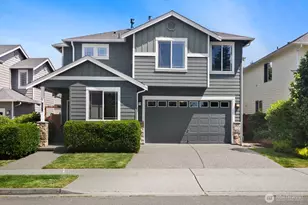 20031 11th Ave W, Lynnwood, WA 98036 - Photo 1