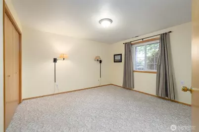 22736 Buchanan Street, Mount Vernon, WA 98273 - Photo 20