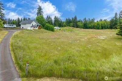 15216 140th Lane SE, Yelm, WA 98597 - Photo 32