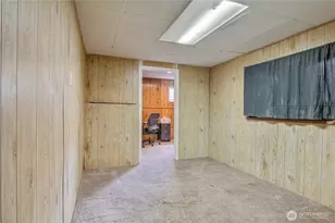 707 Alvord Ave N, Kent, WA 98031 - Photo 22