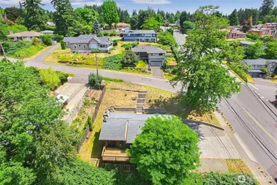 707 Alvord Avenue N, Kent, WA 98031 - Photo 32