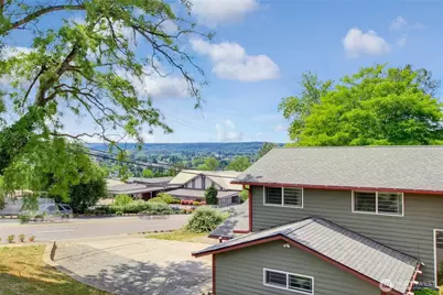707 Alvord Avenue N, Kent, WA 98031 - Photo 34