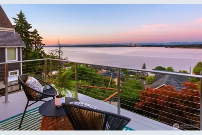 1126 33rd Avenue S, Seattle, WA 98144 - Photo 24