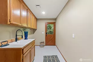 21310 NE 101st Ct, Redmond, WA 98053 - Photo 36