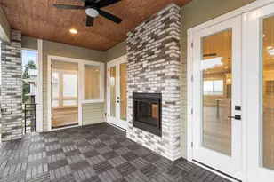 13045 75th Pl S, Seattle, WA 98178 - Photo 2