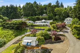 1510 Valley Dr NW, Gig Harbor, WA 98332 - Photo 2