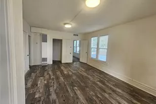 10 N Touchet St, Walla Walla, WA 99362 - Photo 4