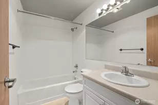 23339 Cedar Way, Mountlake Terrace, WA 98043 - Photo 18