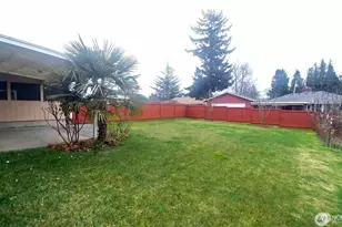 27407 Cedarhome Rd, Stanwood, WA 98292 - Photo 8