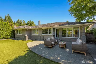 3657 W Viewmont Way W, Seattle, WA 98199 - Photo 40