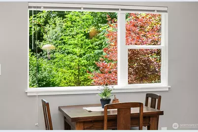 11323 E Riverside Drive, Bothell, WA 98011 - Photo 14
