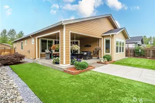 14605 179th Ave E, Bonney Lake, WA 98391 - Photo 32