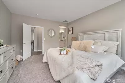 14605 179th Avenue E, Bonney Lake, WA 98391 - Photo 16