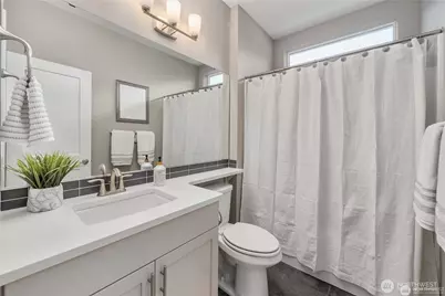 14605 179th Avenue E, Bonney Lake, WA 98391 - Photo 22