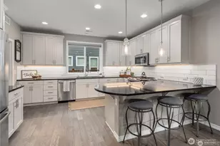14605 179th Ave E, Bonney Lake, WA 98391 - Photo 8