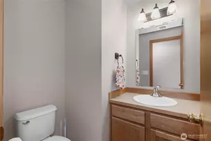 107 N Green St, Centralia, WA 98531 - Photo 14