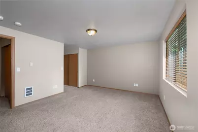 107 N Green Street, Centralia, WA 98531 - Photo 22