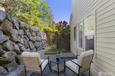 9804 NE Riverbend Drive #B-101, Bothell, WA 98011 - Photo 20
