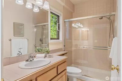 9804 NE Riverbend Drive #B-101, Bothell, WA 98011 - Photo 30