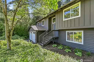 24014 57th Ave SE, Woodinville, WA 98072 - Photo 2
