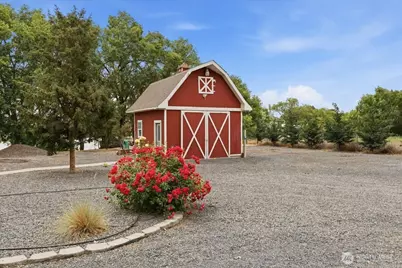 3481 Valley Road, Moses Lake, WA 98837 - Photo 32
