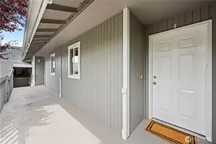 1523 Sunset Pl, Mount Vernon, WA 98273 - Photo 20