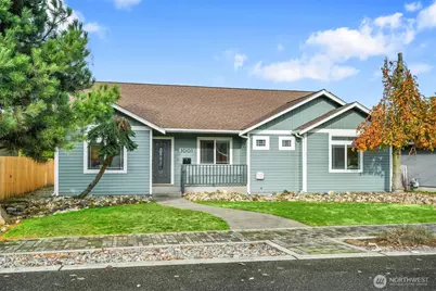 1001 8th Avenue NW, Puyallup, WA 98371 - Photo 2