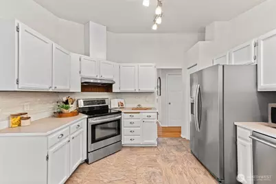 811 Union Avenue, Steilacoom, WA 98388 - Photo 12