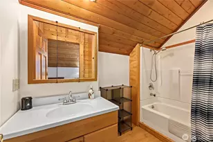 330 Keechelus Dr, Snoqualmie Pass, WA 98068 - Photo 16