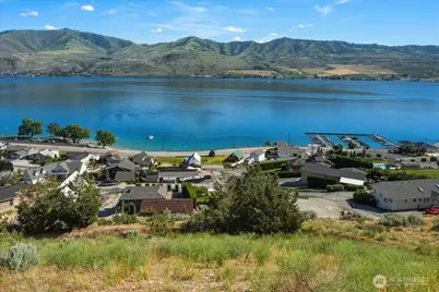 128 Crystal Crest Drive, Chelan, WA 98816 - Photo 1