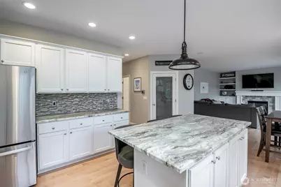 2701 91st Avenue E, Edgewood, WA 98371 - Photo 12