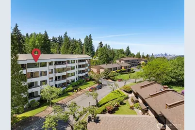 10823 Glen Acres Drive S #D, Seattle, WA 98168 - Photo 2