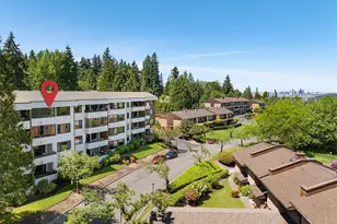 10823 Glen Acres Dr S, Seattle, WA 98168 - Photo 2