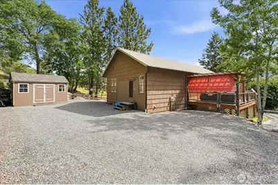 15137 S Lakeshore Road, Chelan, WA 98816 - Photo 14